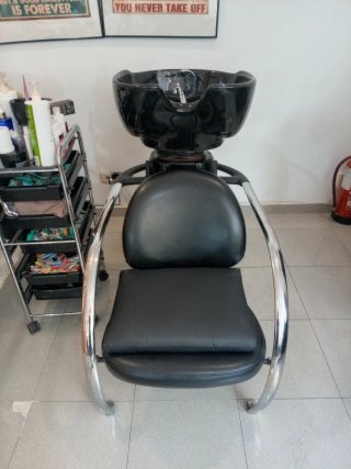 2 Lavacabezas Peluquería Negros