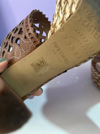 Sandalias tacón Pepe Castell Marrones