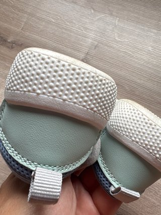 Calzado barefoot talla 22