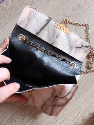 Bolso de mano estampado mármol