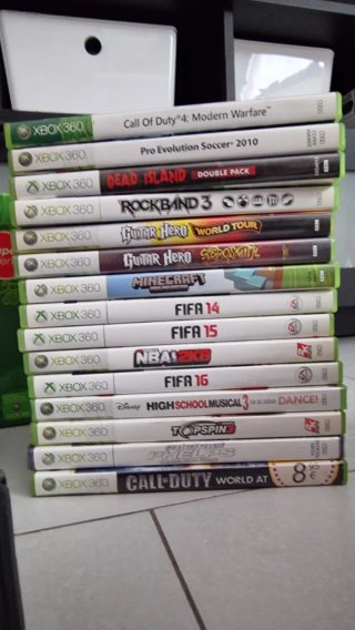 Pack Xbox 360 250 Gb+Guitar Hero+Kinect+14 juegos