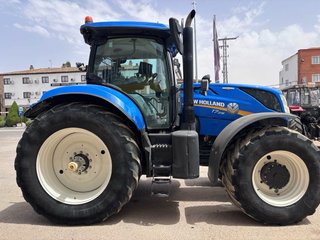 New Holland T7.245 AC Tractor