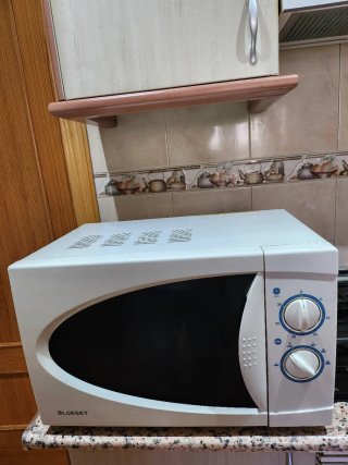 Microondas Bluesky Blanco
