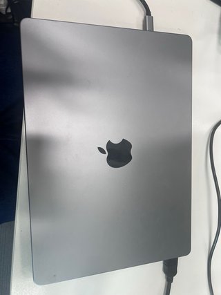 MacBook Pro 14 2021 M1 Pro 16GB RAM