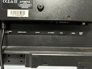Monitor/TV nera
