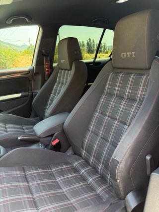 Volkswagen Golf 2011
