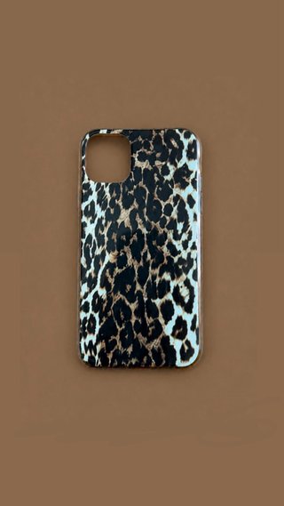 Capa iPhone 11 Estampa Leopardo