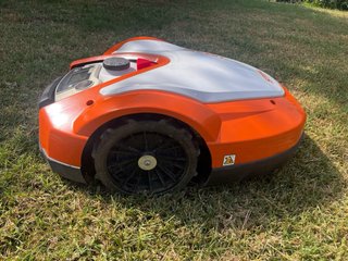 Robot cortacésped Sthill 632P 5000m2 EN GARANTÍA