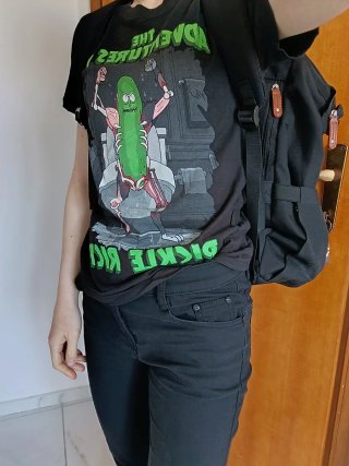T-shirt Rick and Morty Pickle Rick XS