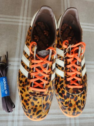 Adidas Talla 42 Animal Print
