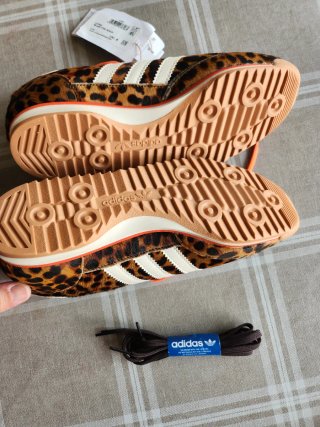 Adidas Talla 42 Animal Print