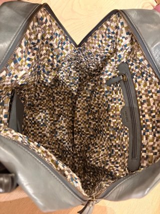 Bolso Kenzo piel gris tachuelas vintage