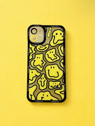 Capa iPhone 11 com carinhas felizes