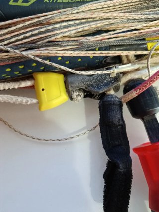 Barra North Kiteboarding Trustbar