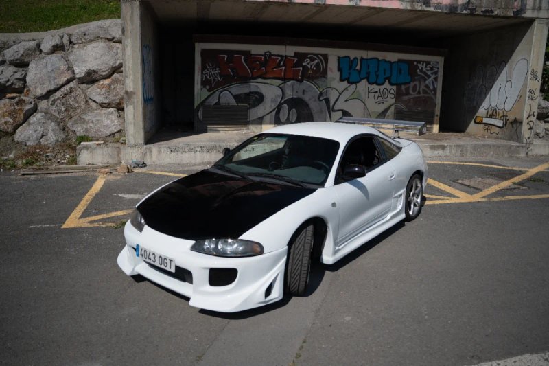 Mitsubishi Eclipse GS 1996 Réplica Fast & Furious - foto 1