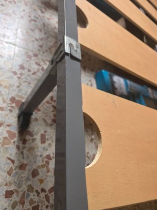 Cama como nueva con patas dos en uno de 1.90 x 1.5