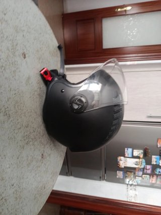 Casco de moto BHR con visera