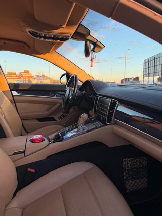 Porsche Panamera 2013