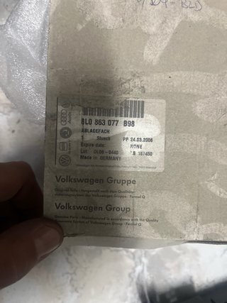 Cajón Negro para Coche