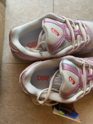 Scarpe Asics Rosa e Bianche