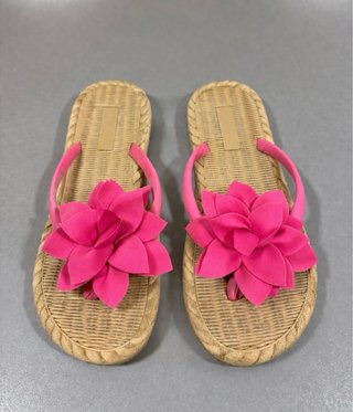 Sandalias flor fucsia y beige T.38