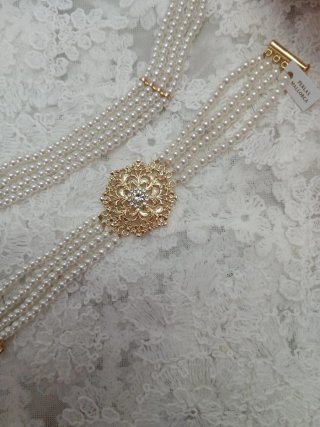 Conjunto fallera perlas de Mallorca a estrenar