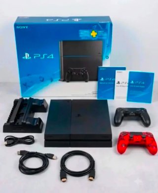 Consola PS4 (PlayStation 4) Negra y Roja