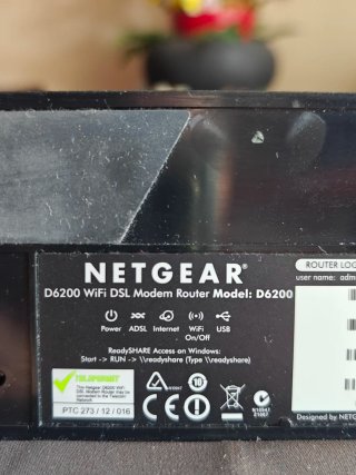Router Netgear 6200