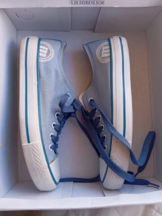 Zapatillas deportivas azules