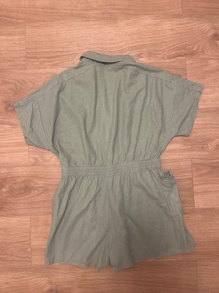 Mono Zara verde talla L