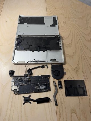 MacBook Pro Retina 13 A1502 Late 2013 Despiece