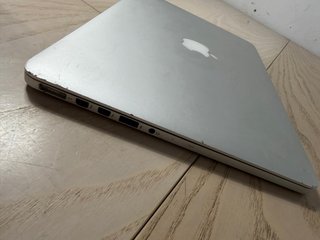MacBook Pro Retina 13 A1502 Late 2013 Despiece