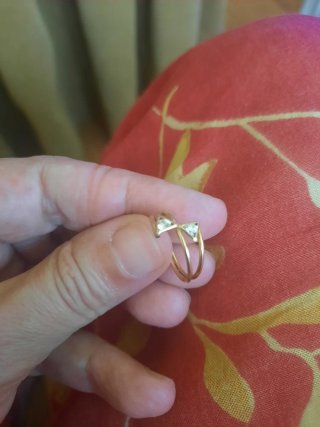 Anillo oro goldfilled con piedras