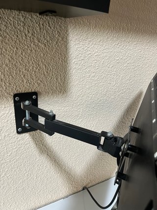 Televisor Bogo 24 con soporte