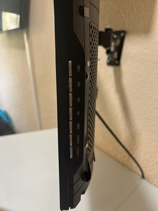 Televisor Bogo 24 con soporte