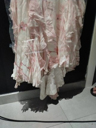 Vestido de fiesta invitada rosa y blanco