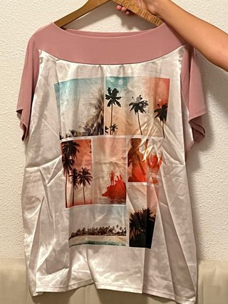 Camiseta estampada palmeras y playa