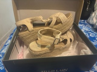 Sandalias Hurlun Plataforma Talla 36 Beige