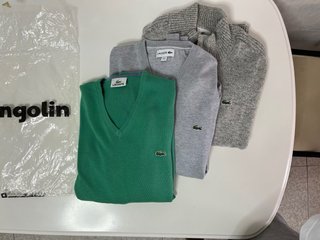 Pack Jersey Lacoste Verde, Gris y Gris con botones