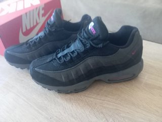 Zapatillas Nike Air Max 95 Gris/Rosa