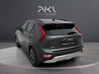 Kia Niro 1.6 GDi HEV Concept 104 kW (141 CV)