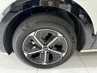Kia Niro 1.6 GDi HEV Drive 104 kW (141 CV)