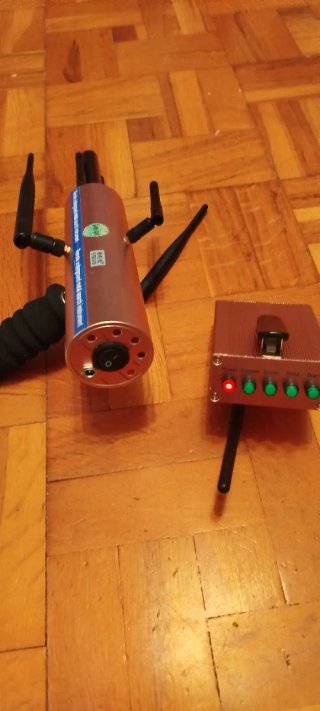 Detector de metales AKS Multi-Sensor