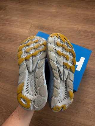 Zapatillas Hoka Azul/Morado Talla 42