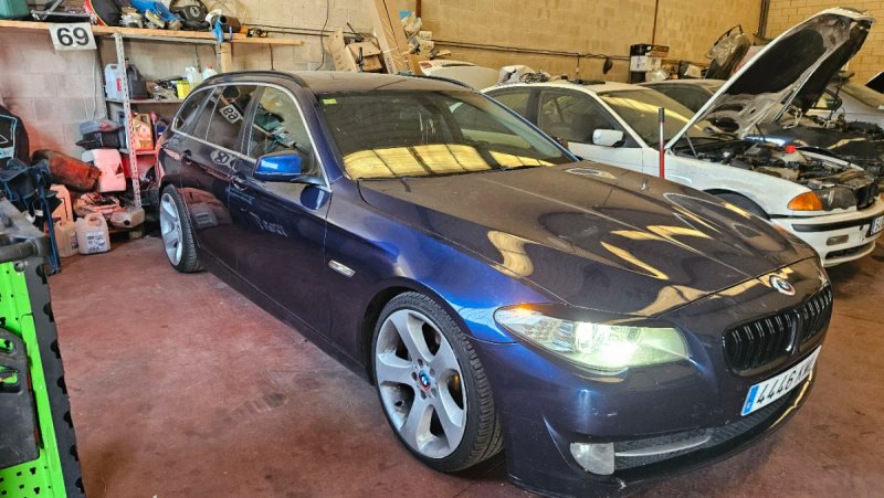 BMW Serie 5 2012 - foto 1