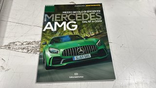 NQM1141 Mercedes Mezzo secolo di emozioni dal '67