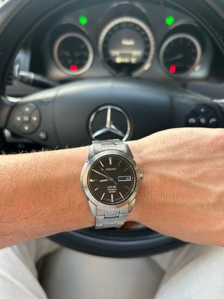 Reloj Seiko Titanio Zafiro 100M