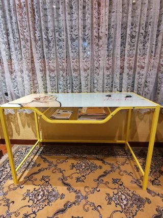 Escritorio moderno cristal y metal