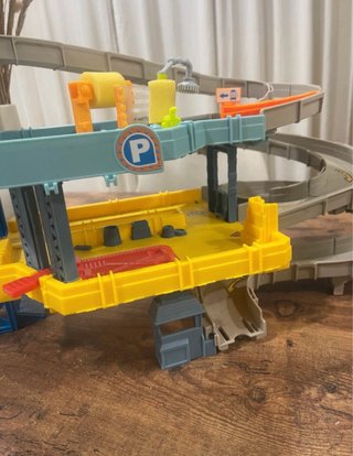 Parque de Estacionamento Brinquedo