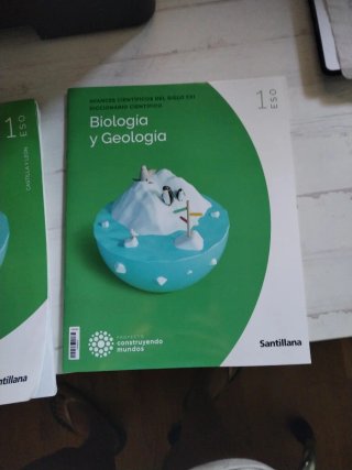 BIOLOGIA Y GEOLOGIA C-Leon 1ESO CONSTRUYENDO MU...